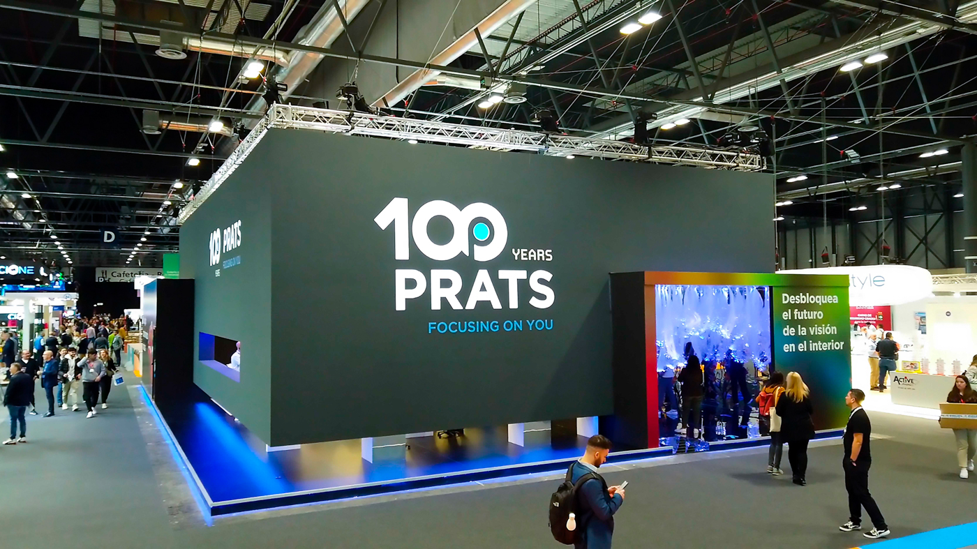 ¡La legendaria PRATS, líder indiscutible en el mundo óptico, celebra sus primeros 100 años con una explosión de éxito en ExpoÓptica! ¡Una fiesta deslumbrante que cautivó a nivel nacional e internacional!